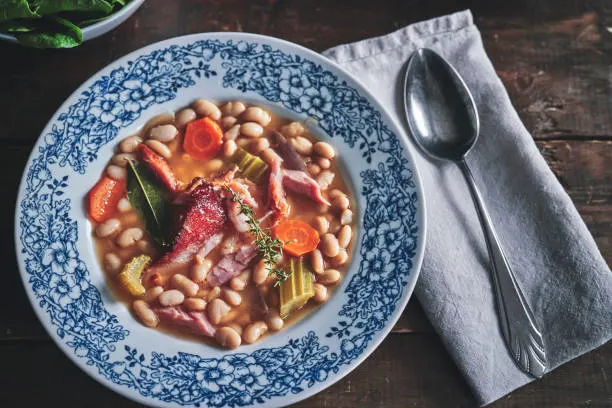 Navy Bean and Ham Soup Recipe